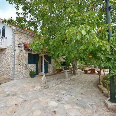 Croatia Accommodation-luxury With Swimming Pool * Prizba