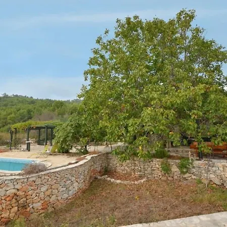 Croatia Accommodation-luxury With Swimming Pool * Prizba