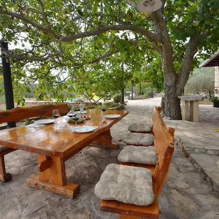 Croatia Accommodation-luxury With Swimming Pool