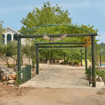Croatia Accommodation-luxury With Swimming Pool Prizba